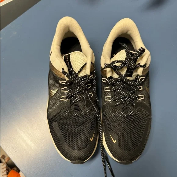 Nike Black and Cream Athletic Shoes - Picture 2 of 5